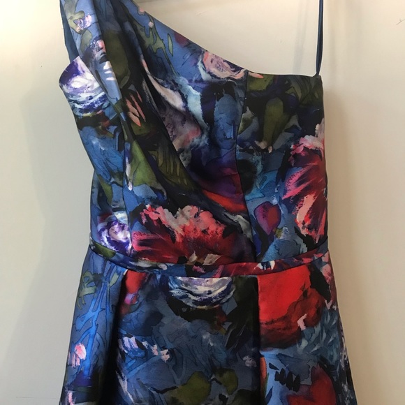 Pamella Roland Jacquard Floral Gown with train - Picture 3 of 5